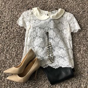 Forever 21 size s lace top